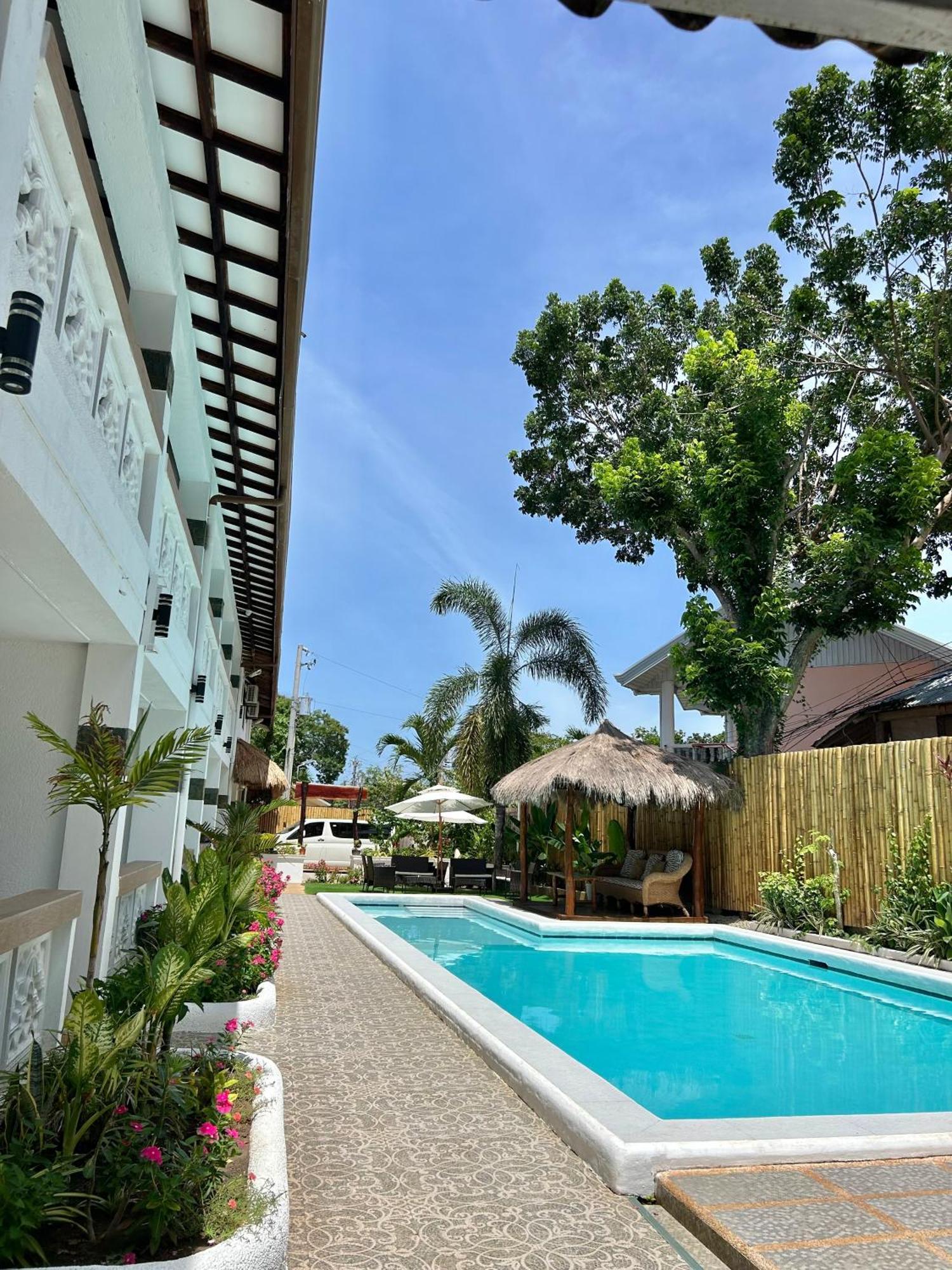 Alona Garden Suites Panglao Bagian luar foto
